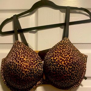 Victoria Secret Very Sexy T Shirt Bra Size 38 DD (E)